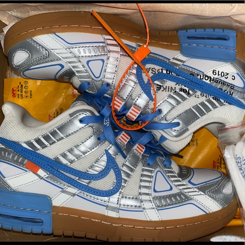 OFF-WHITE NIKE DUNK LOW